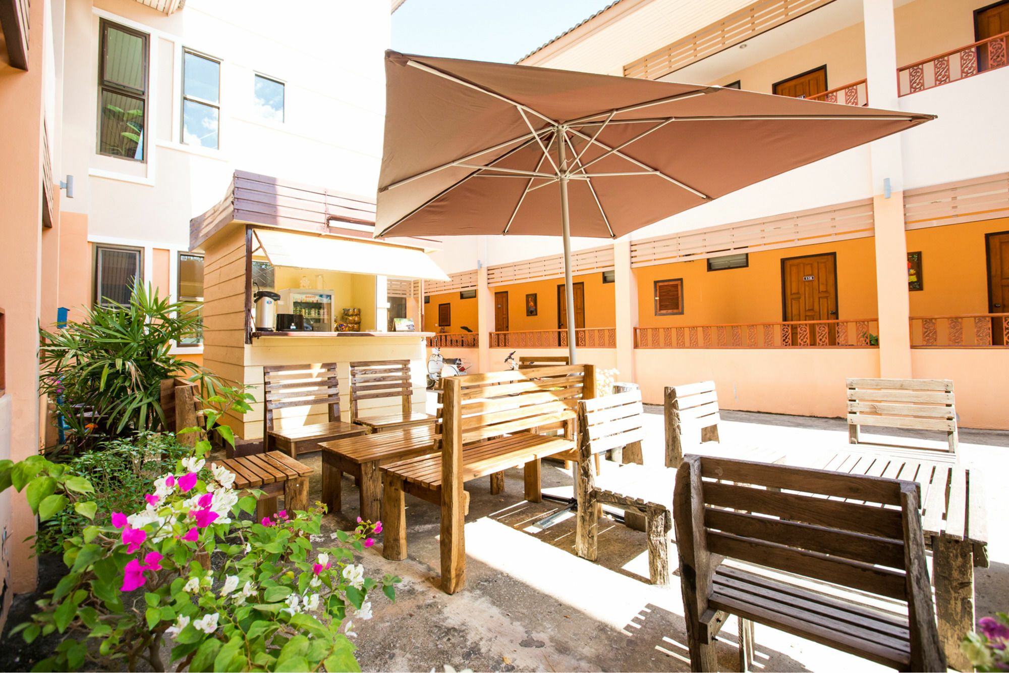 Banlanna Hotel Λαμπάνγκ Εξωτερικό φωτογραφία